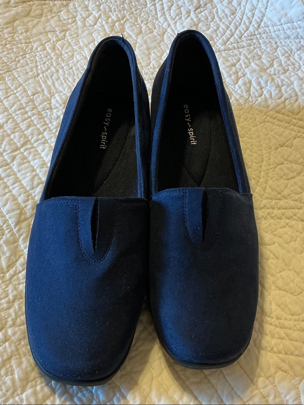 Easy Spirit Navy Slip-On Flats